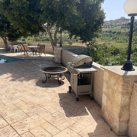 Beautiful Home Paphos ภายนอก รูปภาพ
