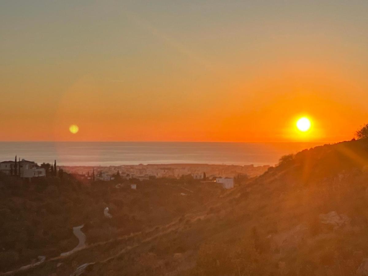 Beautiful Home Paphos ภายนอก รูปภาพ