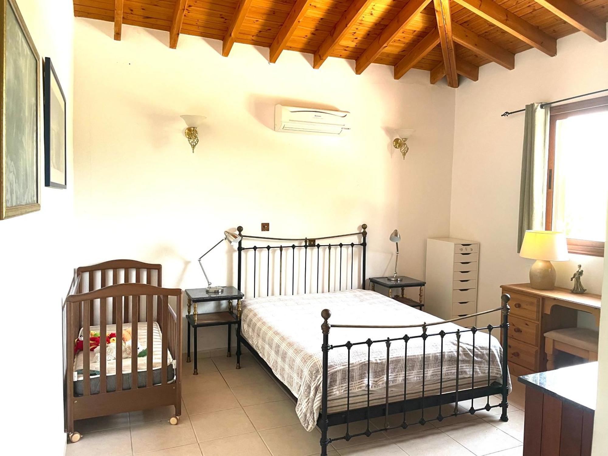 Beautiful Home Paphos ภายนอก รูปภาพ