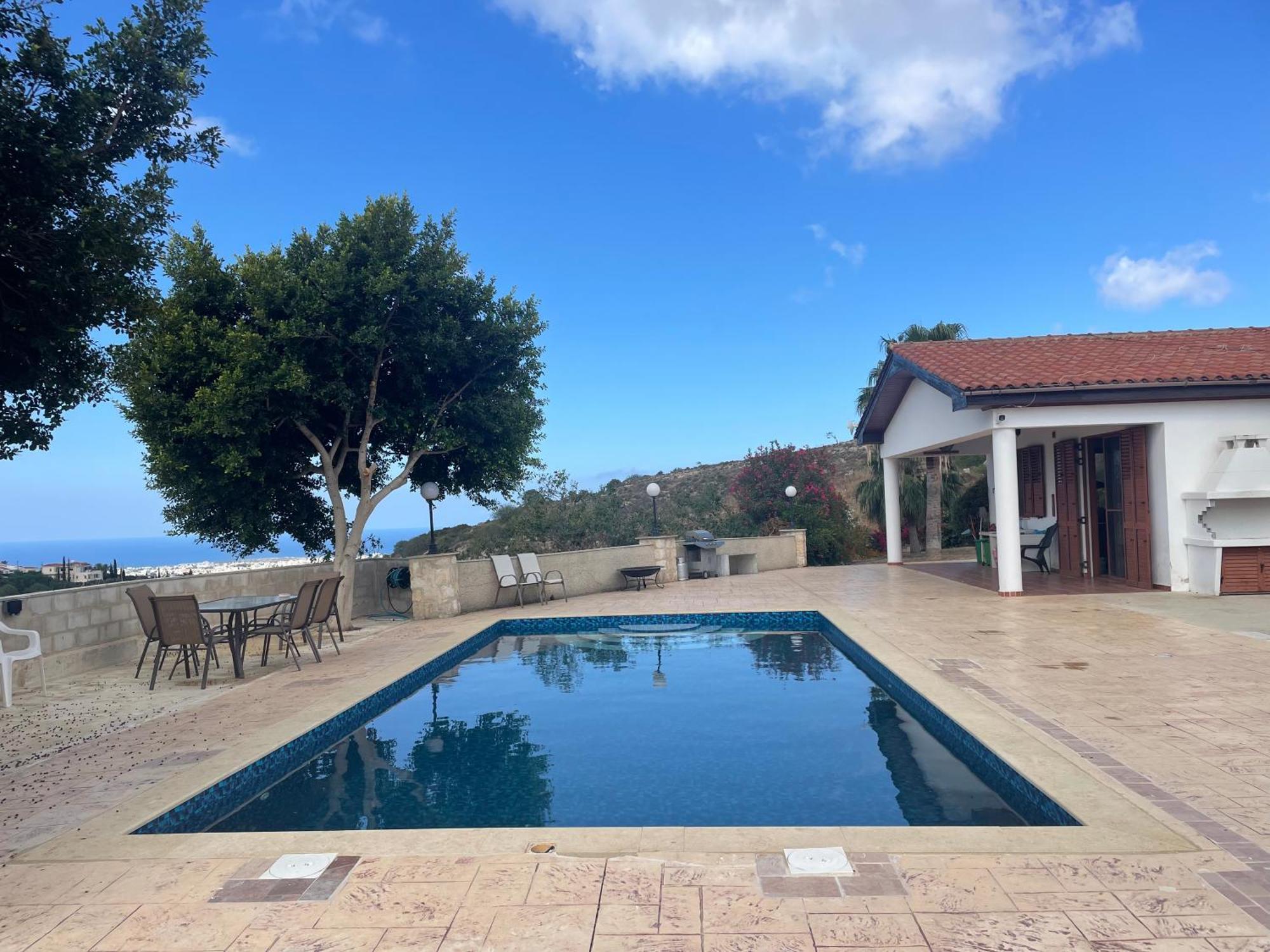 Beautiful Home Paphos ภายนอก รูปภาพ